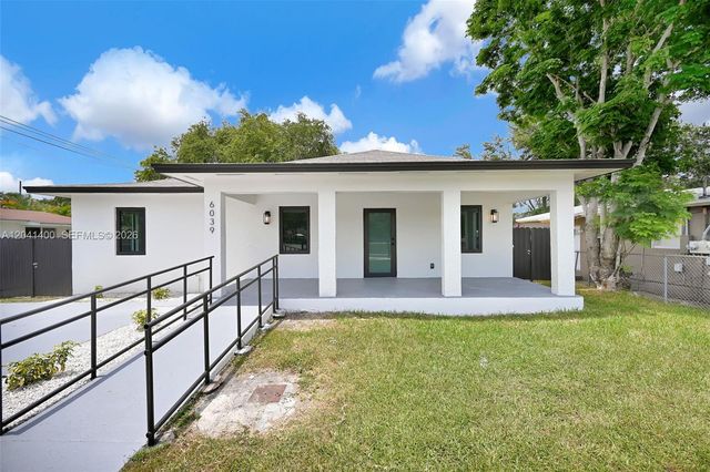 6039 SW 63rd Terrace, South Miami, FL 33143