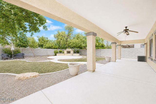 11960 W MOUNTAIN VIEW Drive, Avondale, AZ 85323