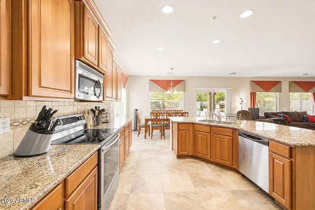11960 W MOUNTAIN VIEW Drive, Avondale, AZ 85323