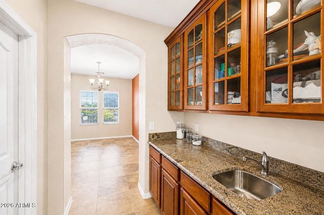 11960 W MOUNTAIN VIEW Drive, Avondale, AZ 85323