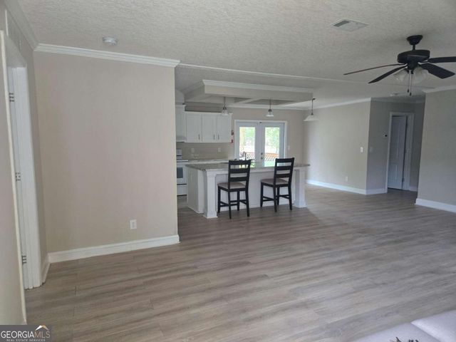 688 Linden Bluff Drive, Jesup, GA 31545