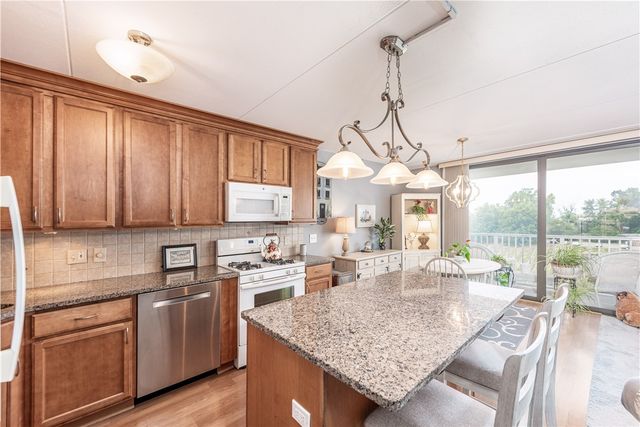 1150 Bower Hill Road 510B, Mt Lebanon, PA 15243