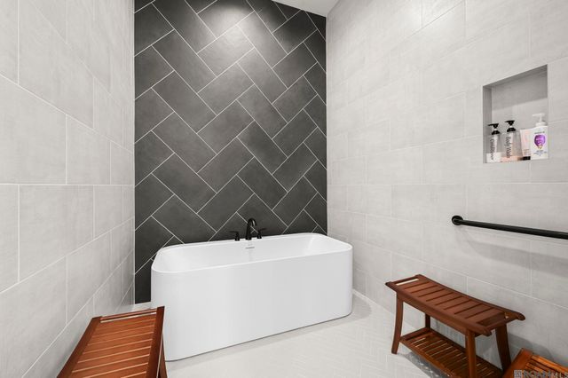 13575 Sawmill Dr, Baton Rouge, LA 70818