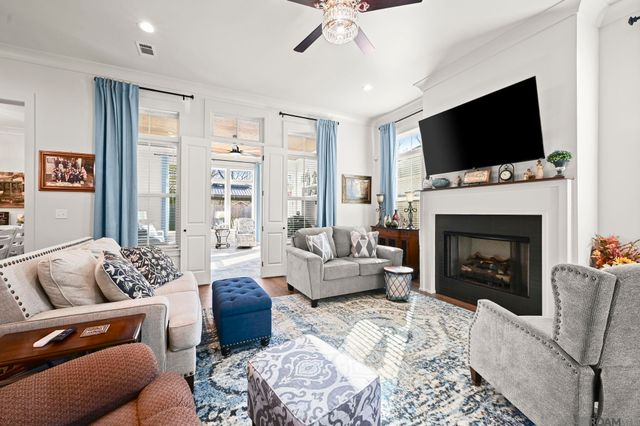 13575 Sawmill Dr, Baton Rouge, LA 70818