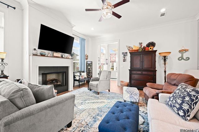 13575 Sawmill Dr, Baton Rouge, LA 70818