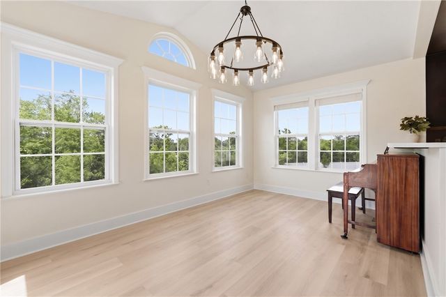 179 Alder Dr, Pine Twp, PA 15090