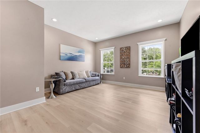 179 Alder Dr, Pine Twp, PA 15090