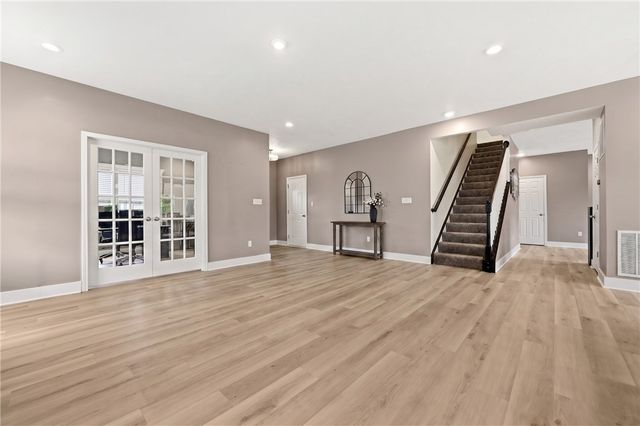 179 Alder Dr, Pine Twp, PA 15090