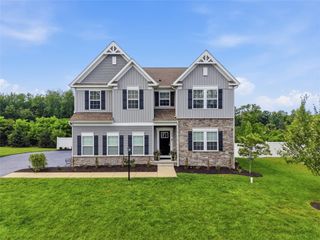 179 Alder Dr, Pine Twp, PA 15090