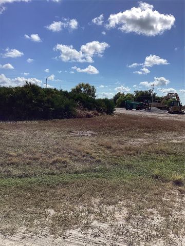 1504 NW 16 Terrace, Cape Coral, FL 33993