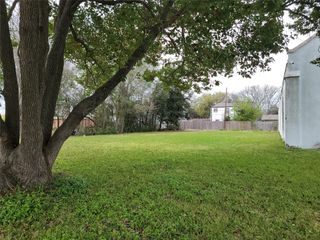410 8th Avenue North, Texas City, TX 77590