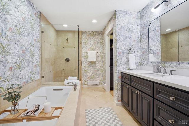 123 Knollwood Dr, San Rafael, CA 94901