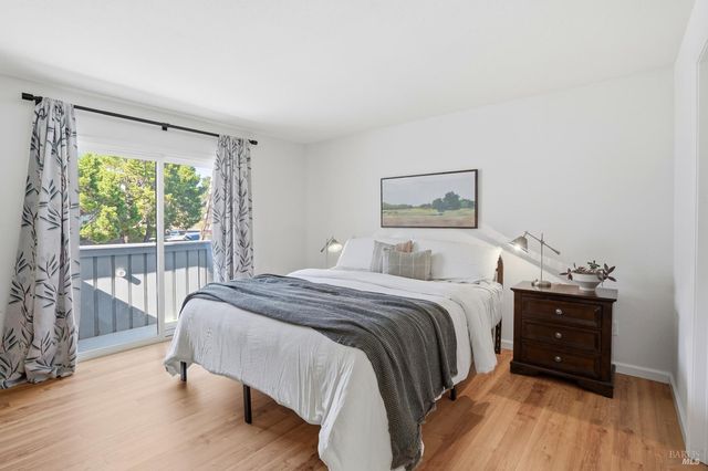 123 Knollwood Dr, San Rafael, CA 94901