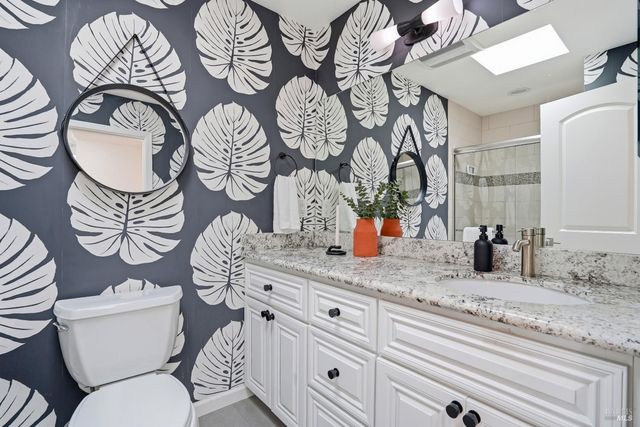 123 Knollwood Dr, San Rafael, CA 94901