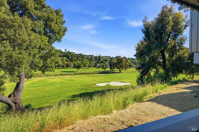 123 Knollwood Dr, San Rafael, CA 94901