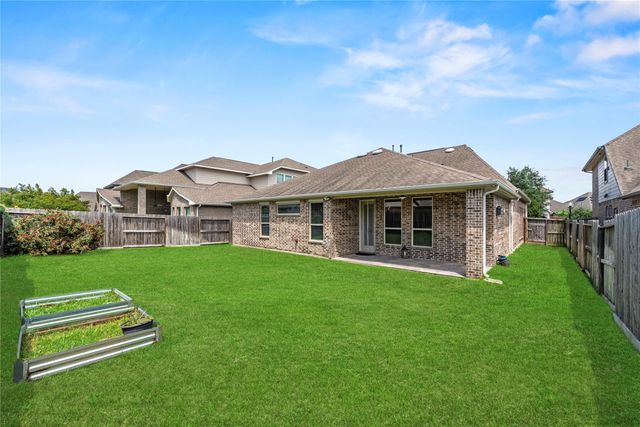 10911 Sunnydale Ridge Lane, Cypress, TX 77433