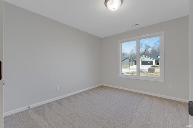 884 Lagonda Trail, Fort Wayne, IN 46818