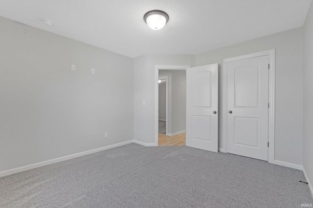 884 Lagonda Trail, Fort Wayne, IN 46818