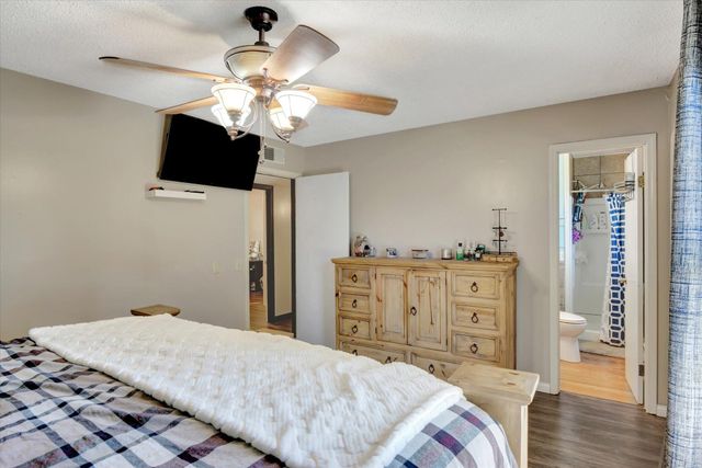 1216 Charlene Drive, Bolivar, MO 65613