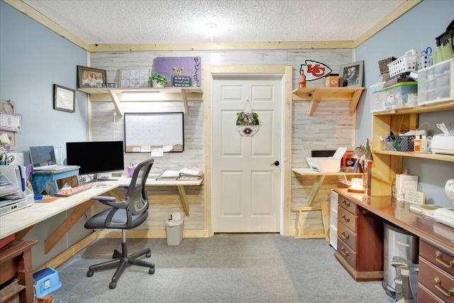 1216 Charlene Drive, Bolivar, MO 65613