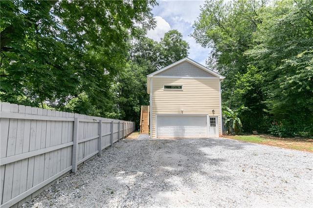 1084 Sanders SE Avenue A, Atlanta, GA 30316