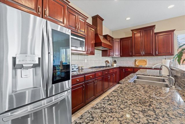 3621 Black Oak Dr, Rocklin, CA 95765