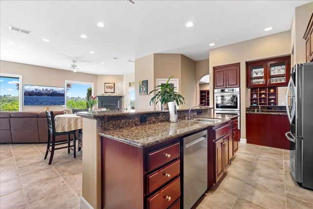 3621 Black Oak Dr, Rocklin, CA 95765