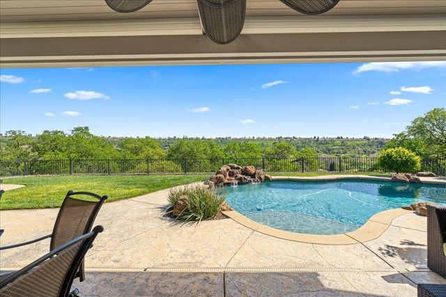 3621 Black Oak Dr, Rocklin, CA 95765