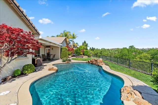 3621 Black Oak Dr, Rocklin, CA 95765