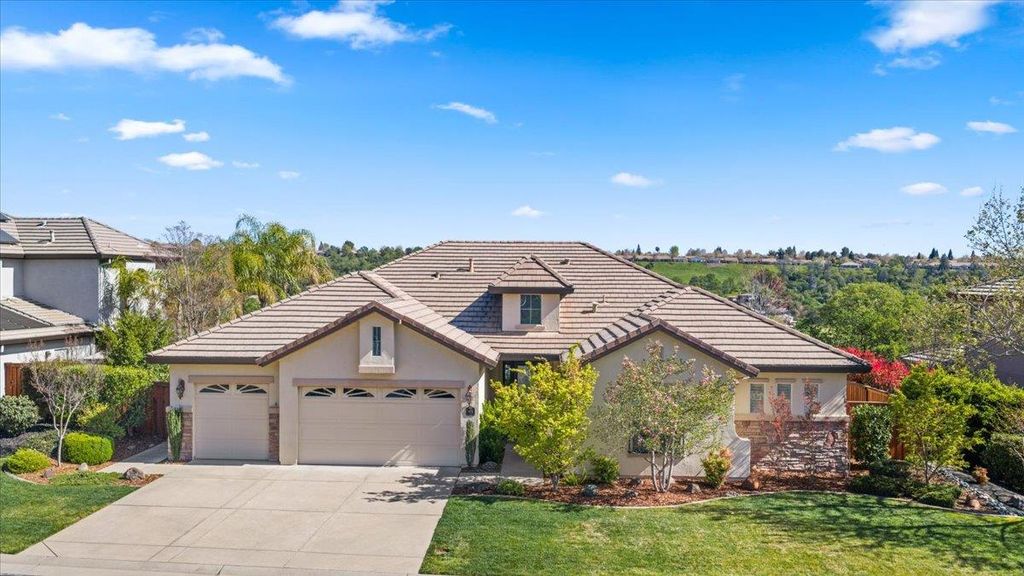 3621 Black Oak Dr, Rocklin, CA 95765
