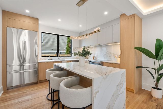 28 Keefe Avenue 28, Newton, MA 02464