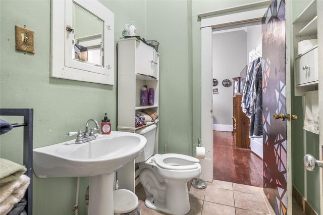 1000 N Park Street, Brenham, TX 77833