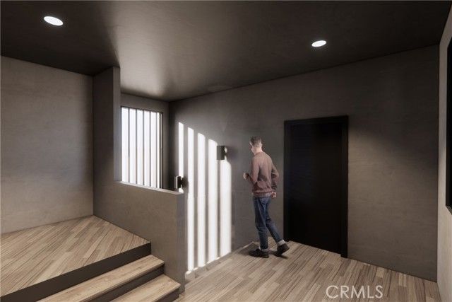 2807 N Thomas, Los Angeles, CA 90031