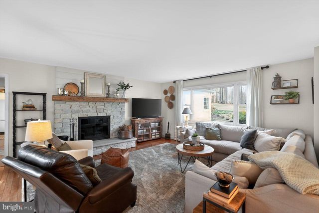 273 DEERHAVEN WAY, Glenmoore, PA 19343