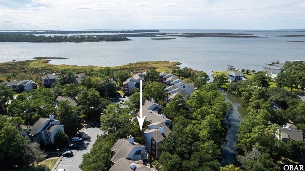 Image 3 of property listing at 700 W First Street, Kill Devil Hills, NC 27948