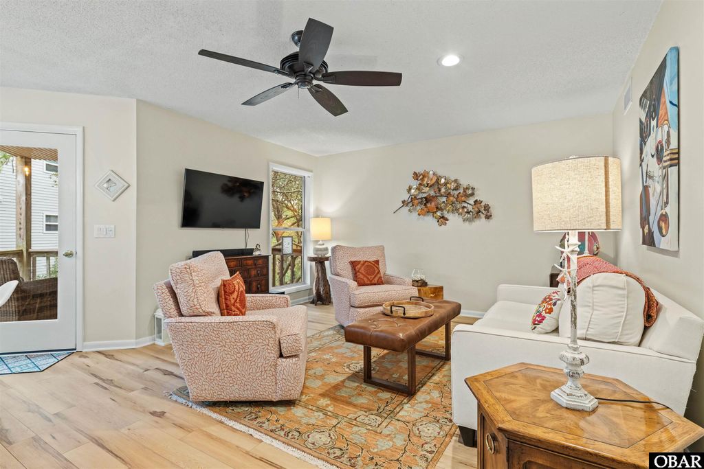 Image 5 of property listing at 700 W First Street, Kill Devil Hills, NC 27948