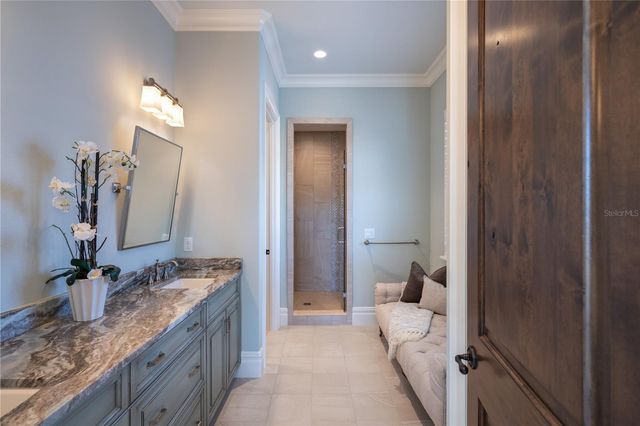 10443 LOS FELIZ DRIVE, Orlando, FL 32836