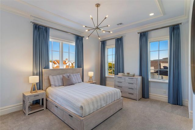 10443 LOS FELIZ DRIVE, Orlando, FL 32836