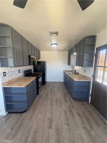 36848 Almaden, Barstow, CA 92311