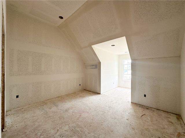 3000 Courtyard Street, Springdale, AR 72762