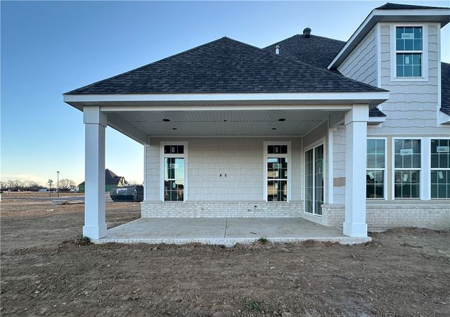 3000 Courtyard Street, Springdale, AR 72762