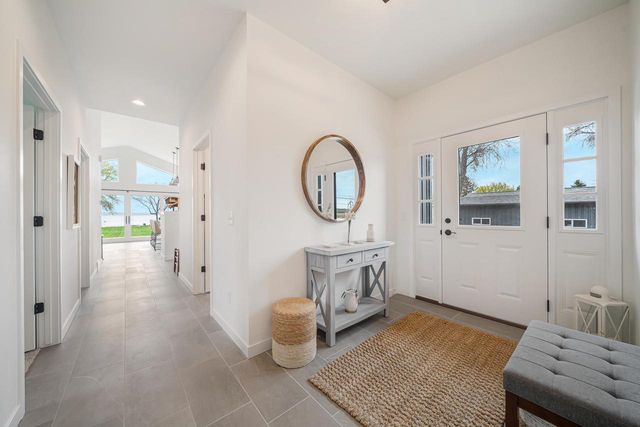 N8805 LAKESHORE DRIVE, Van Dyne, WI 54979