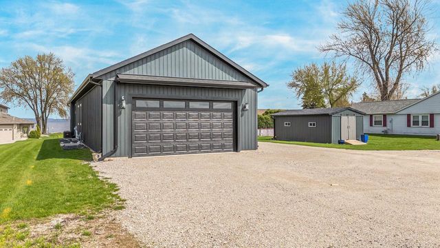 N8805 LAKESHORE DRIVE, Van Dyne, WI 54979