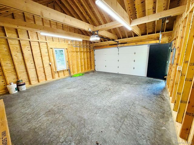 204 Country Road, Callicoon, NY 12723