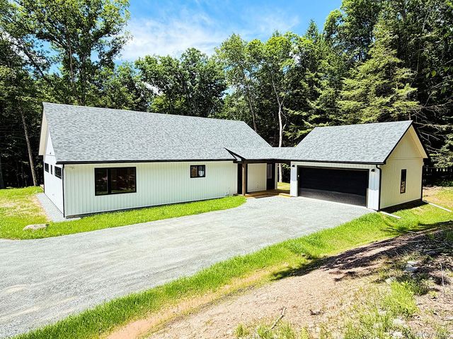 204 Country Road, Callicoon, NY 12723