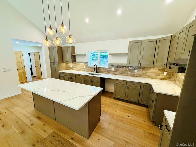 204 Country Road, Callicoon, NY 12723