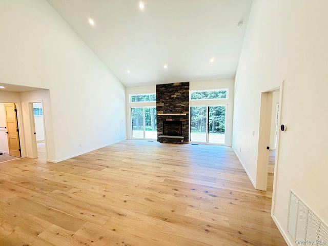 204 Country Road, Callicoon, NY 12723
