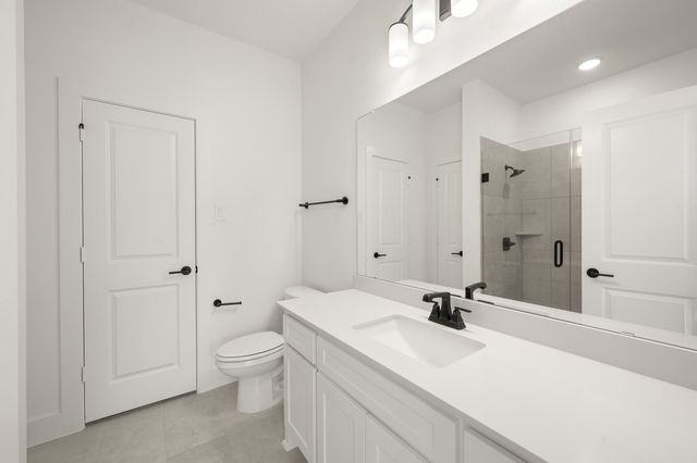 316 Autry Drive, Burleson, TX 76028