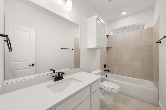 316 Autry Drive, Burleson, TX 76028