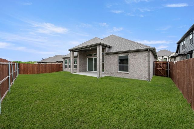 316 Autry Drive, Burleson, TX 76028